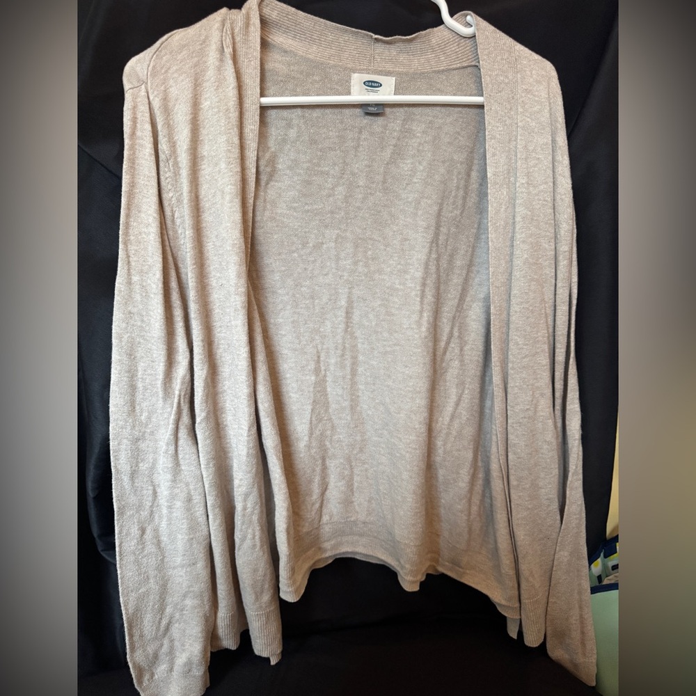 🌻 Old Navy Light Beige Women's Cardigan